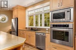 SS Appliances, pull-out drawers & warming drawer - 