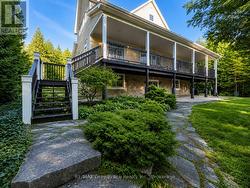 Nicely landscaped, backup generator & more! - 