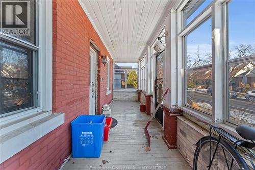 977 Gladstone, Windsor, ON -  With Exterior