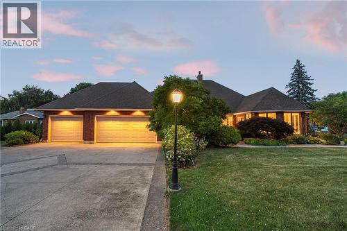 3503 Lakeshore Road, Lincoln, ON - Outdoor