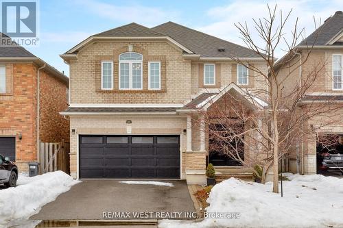 2240 OSPREY LANE  Oakville, ON L6M 3Z8