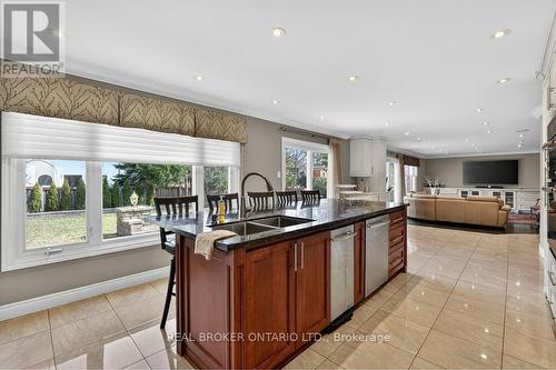 2145 Oneida Crescent, Mississauga, ON - Indoor Photo Showing Kitchen With Double Sink