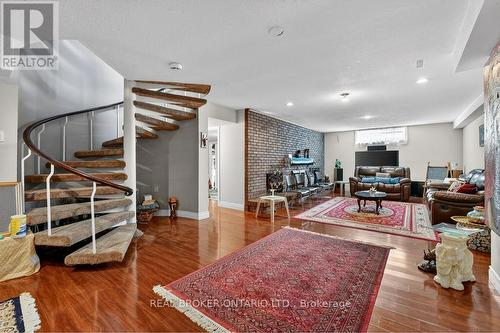 2145 Oneida Crescent, Mississauga, ON - Indoor