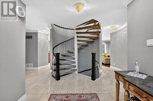 2145 Oneida Crescent, Mississauga, ON - Indoor Photo Showing Other Room