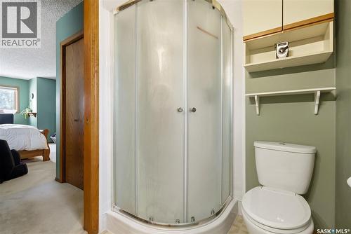 3803 Bow Bay, Regina, SK - Indoor Photo Showing Bathroom