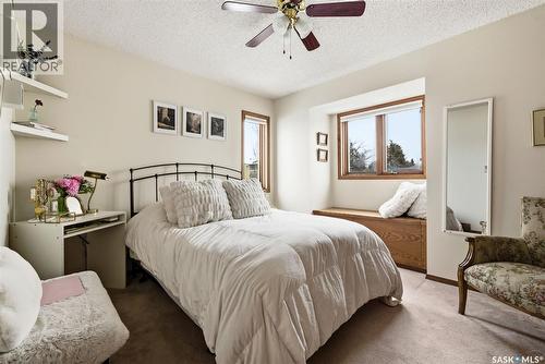 3803 Bow Bay, Regina, SK - Indoor Photo Showing Bedroom