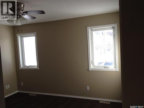 1610 5Th Avenue N, Regina, SK - Indoor Photo Showing Other Room