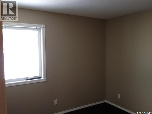 1610 5Th Avenue N, Regina, SK - Indoor Photo Showing Other Room