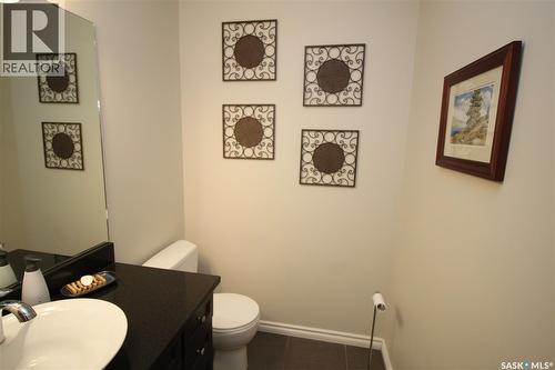 131 Pringle Crescent, Saskatoon, SK - Indoor Photo Showing Bathroom