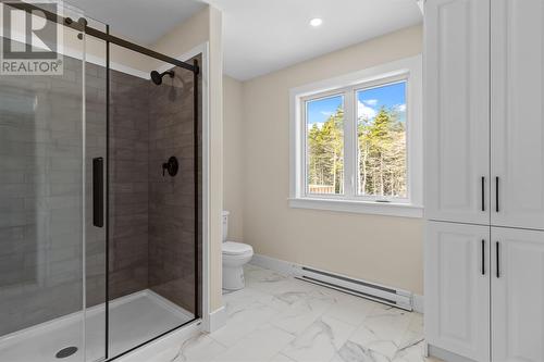 43 Huberts Place, Flatrock, NL - Indoor Photo Showing Bathroom
