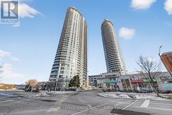 3117 - 135 VILLAGE GREEN SQUARE Toronto, ON M1S 0G4