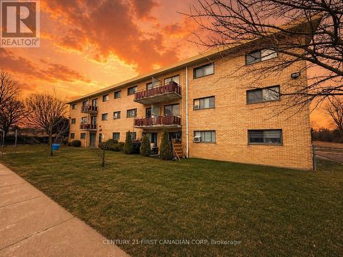 304 - 1830 DUMONT STREET  London East (East H), ON N5W 2S1