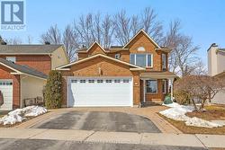 1589 CHAMPNEUF DRIVE Ottawa, ON K1C 6B6