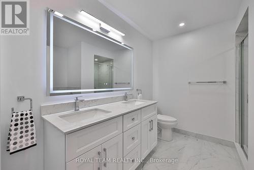 11 Jarrett Court, Vaughan, ON - Indoor Photo Showing Bathroom