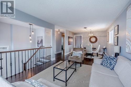 63 Mapleton Avenue, Barrie, ON - Indoor Photo Showing Living Room