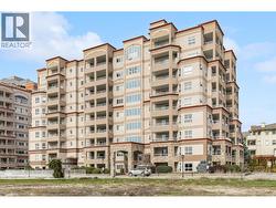 1966 Durnin Road Unit# 303 Kelowna, BC V1X 7Z2