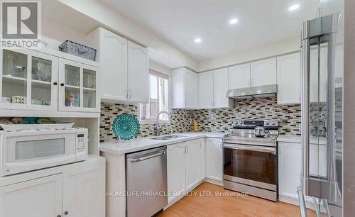 60 Studebaker Trail, Brampton, ON - Indoor Photo Showing Kitchen With Double Sink