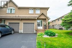 24 - 100 VINEBERG DRIVE  Hamilton, ON L8W 3X4