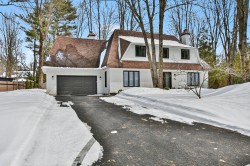 43 Rue de Charny  Lorraine, QC J6Z 3Y1