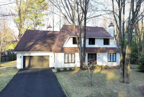 Front of Structure - 43 Rue De Charny, Lorraine, QC - Outdoor