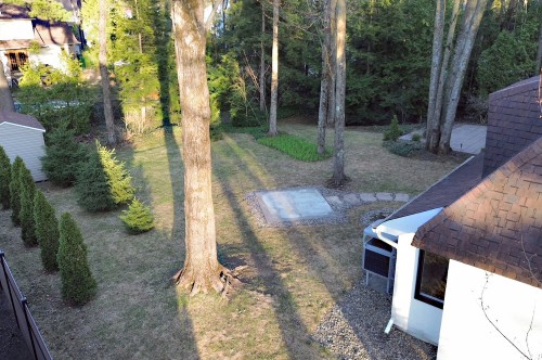 Courtyard - 43 Rue De Charny, Lorraine, QC - Outdoor