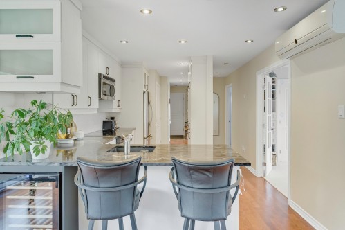 Kitchen - 341 Ch. Valanza, Piedmont, QC - Indoor