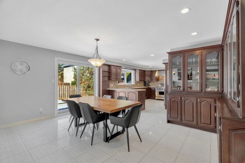 Coin-repas - 260 Alice-Carrière Street, Beaconsfield, QC - Indoor Photo Showing Dining Room