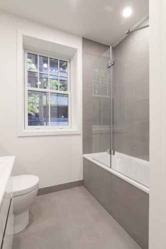 Salle de bains - 4-266 Av. Lansdowne, Westmount, QC - Indoor Photo Showing Bathroom
