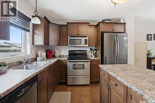 17 622 Lamarsh Road, Saskatoon, SK - Indoor Photo Showing Kitchen With Double Sink