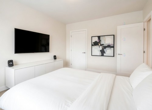 Chambre à coucher - 52-3510 Rue De La Montagne, Montréal (Ville-Marie), QC - Indoor Photo Showing Bedroom