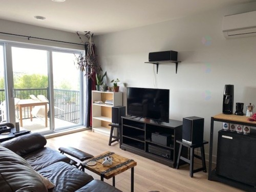 Living Room - 302-472 Rue Lewis O., Waterloo, QC - Indoor Photo Showing Living Room