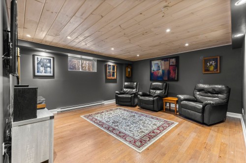 Family Room - 306 Rue Ganivet, Rigaud, QC - Indoor