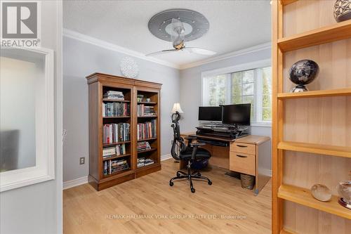 263 Mcclellan Way, Aurora, ON - Indoor Photo Showing Office