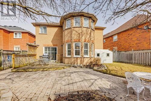 263 Mcclellan Way, Aurora, ON - Outdoor