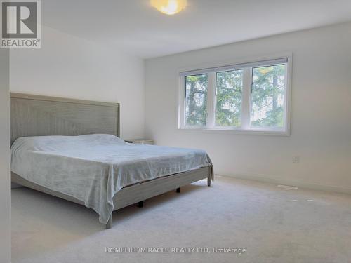 9 Briar Court, Halton Hills, ON - Indoor Photo Showing Bedroom