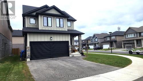 3074 Turner Crescent, London South (South U), ON - Outdoor