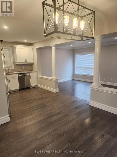 Open to Living area - 3197 Meadowgate Boulevard, London South (South U), ON - Indoor Photo Showing Kitchen