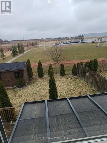 Rear view - 3197 Meadowgate Boulevard, London South (South U), ON - Outdoor With View