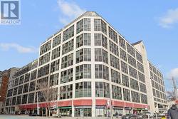 530 - 222 THE ESPLANADE Toronto, ON M5A 4M8