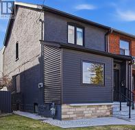 324 WINONA DRIVE Toronto, ON M6C 3T1
