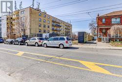 464-468 WINONA DRIVE Toronto, ON M6C 3T7