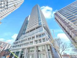 810 - 195 REDPATH AVENUE Toronto, ON M4P 0E4