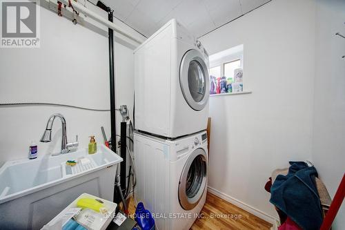 2 - 1655 Geta Circle, Pickering, ON - Indoor Photo Showing Laundry Room