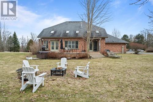 2255 Mohawk Trail, Milton, ON - Outdoor