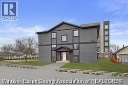 120 CENTRE STREET Unit# 1A Essex, ON N8M 1P9