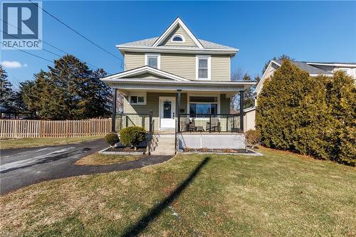 11 FAIRVIEW Road  Grimsby, ON L3M 3L1