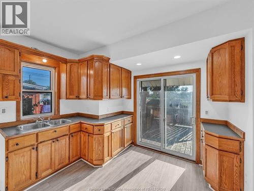 1453 Marentette, Windsor, ON - Indoor Photo Showing Kitchen With Double Sink
