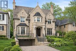 268 ST LEONARDS AVENUE Toronto, ON M4N 1L2