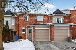 890 CARIBOU VALLEY CIRCLE Newmarket, ON L3X 1X1