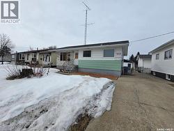 904 Francis STREET Grenfell, SK S0G 2B0